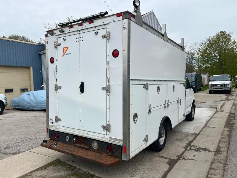 Chevrolet Express G3500 2002