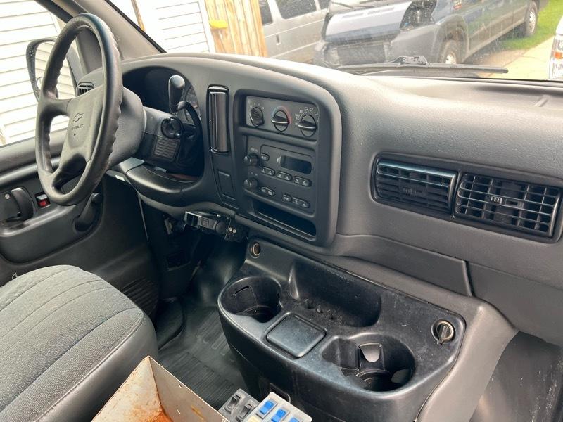 Chevrolet Express G3500 2002