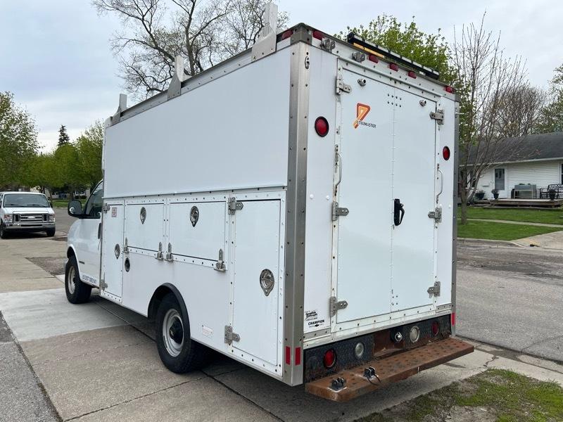 Chevrolet Express G3500 2002