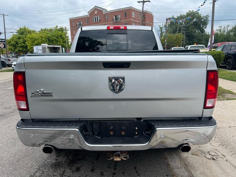 RAM 1500 SLT Crew Cab SWB 4WD 2017