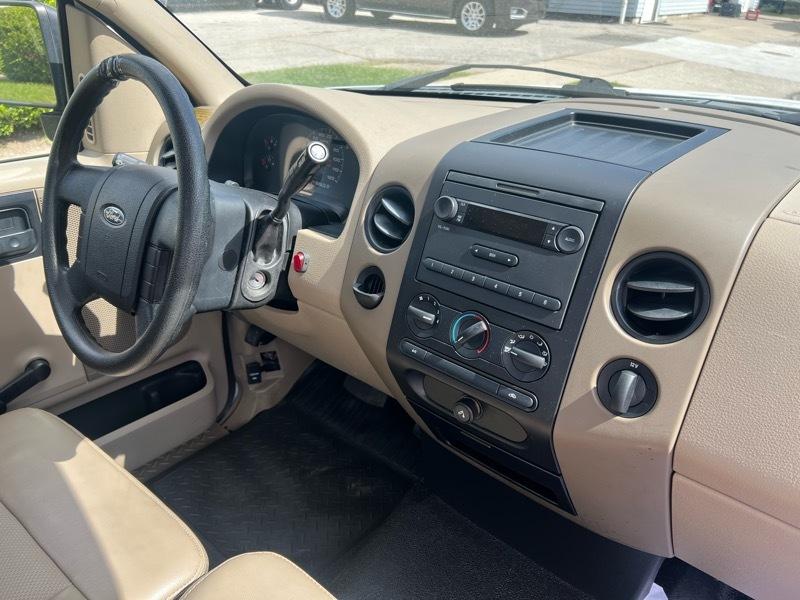 Ford F-150 XL Long Box 2WD 2008