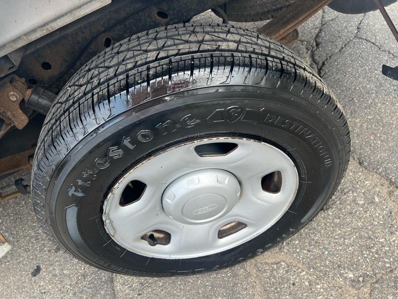 Ford F-150 XL Long Box 2WD 2008