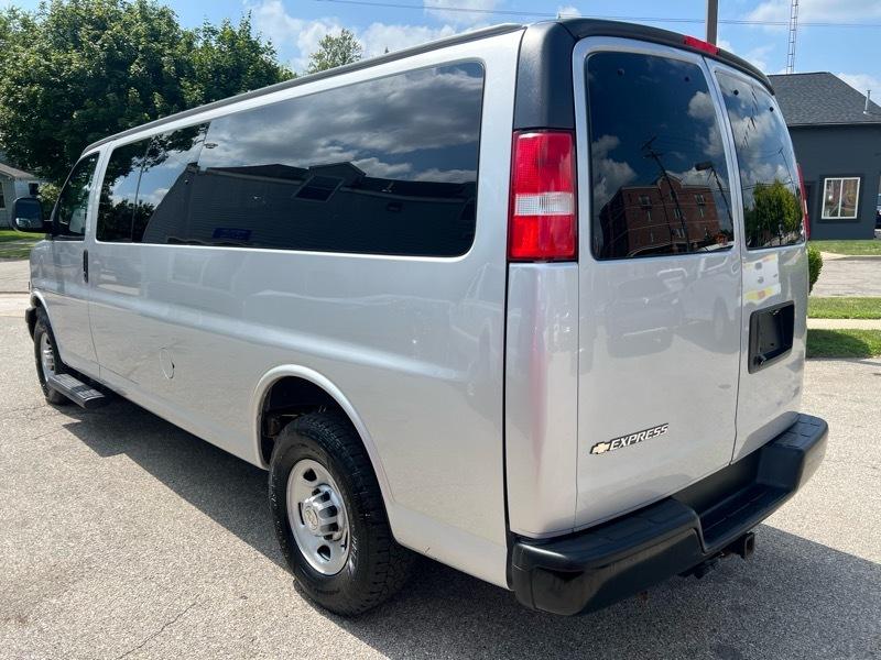 Chevrolet Express LS 3500 Extended 2020
