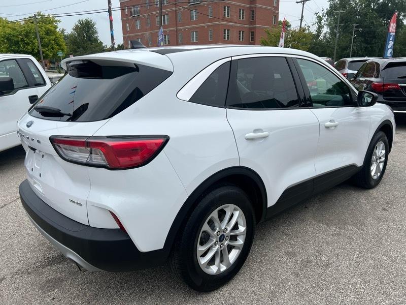 Ford Escape SE AWD 2022
