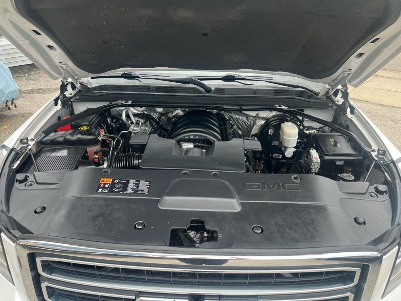 GMC Yukon SLT 4WD 2016