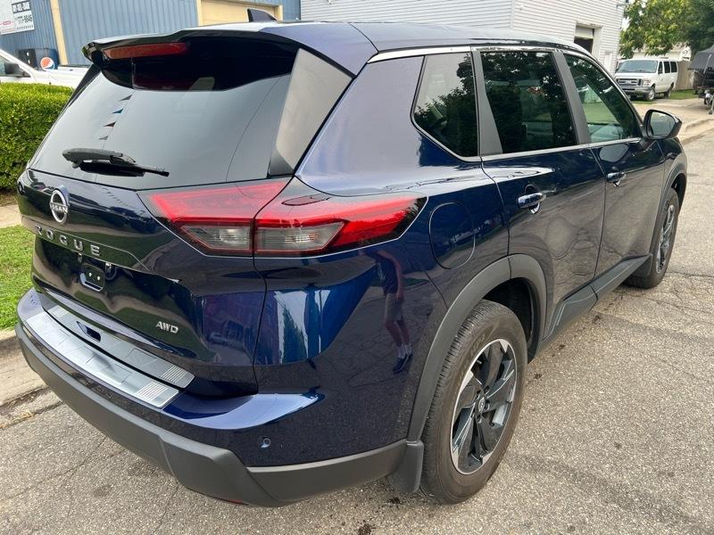 Nissan Rogue SV AWD 2025