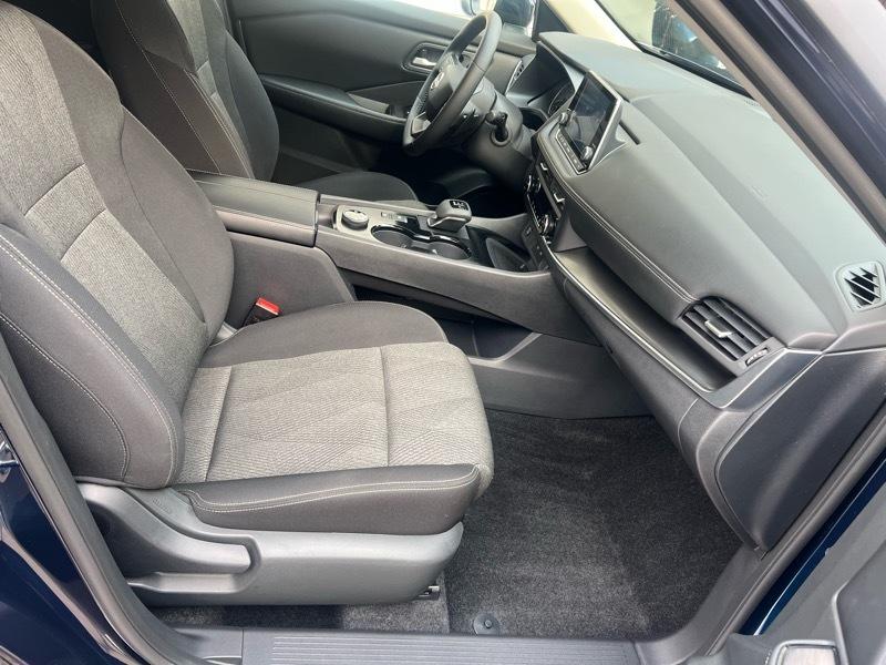 Nissan Rogue SV AWD 2025