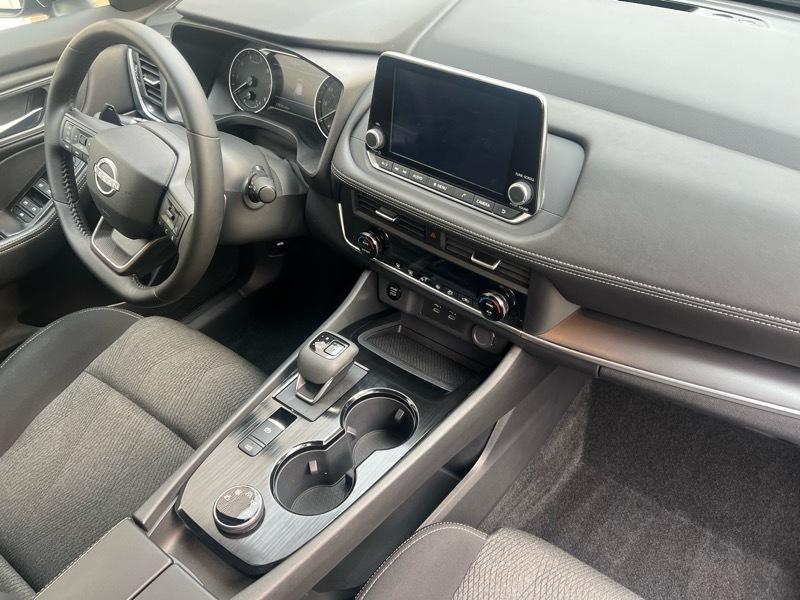 Nissan Rogue SV AWD 2025
