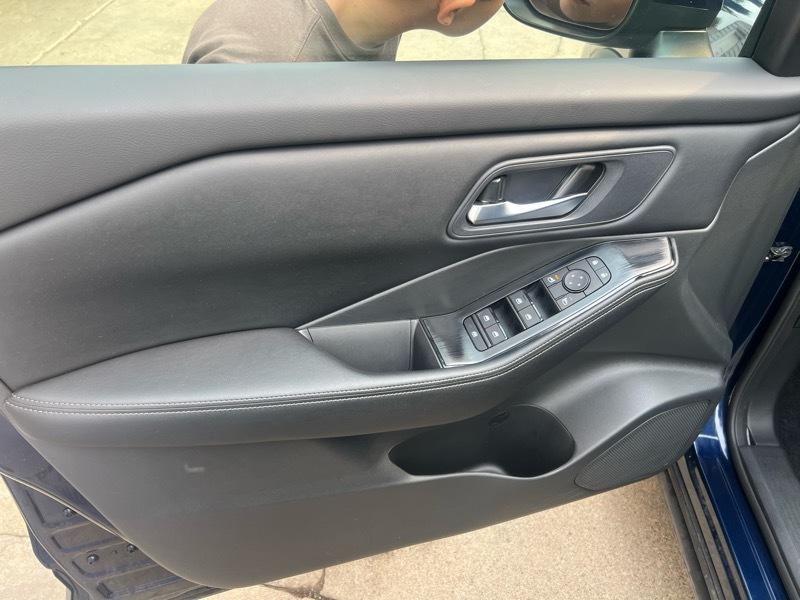 Nissan Rogue SV AWD 2025