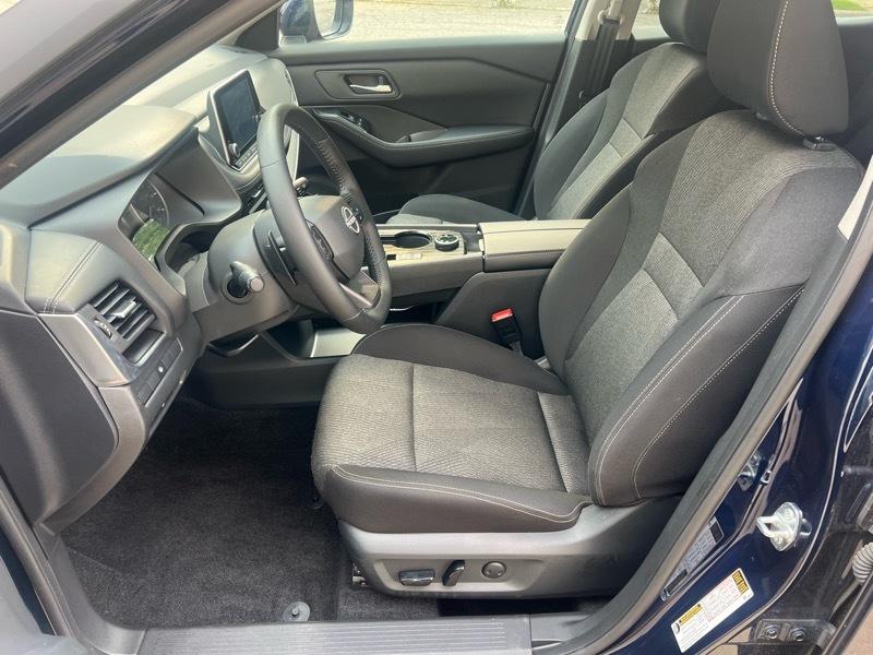 Nissan Rogue SV AWD 2025