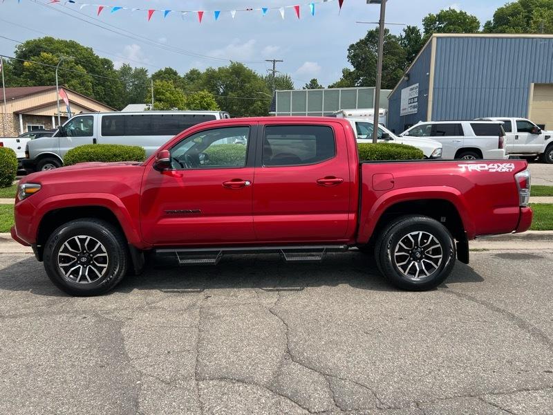 Toyota Tacoma  2021