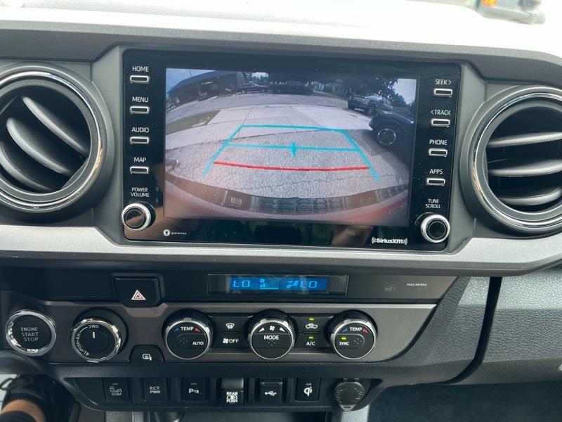 Toyota Tacoma  2021