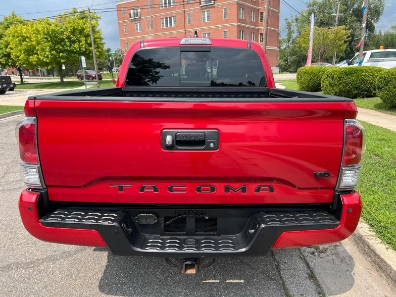 Toyota Tacoma  2021