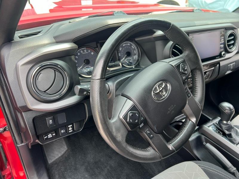 Toyota Tacoma  2021