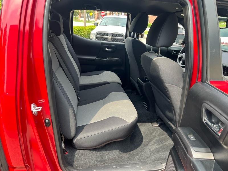 Toyota Tacoma  2021