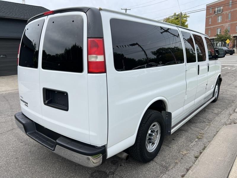 Chevrolet Express  2013