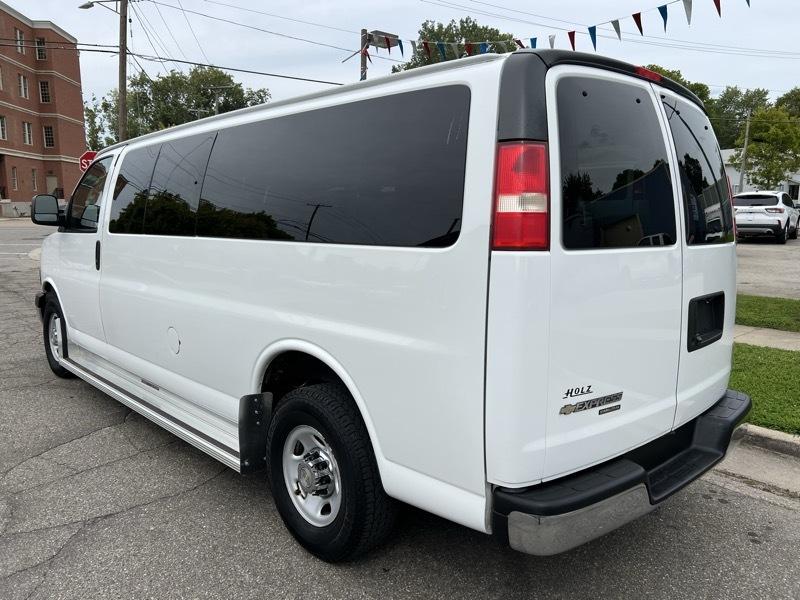 Chevrolet Express  2013
