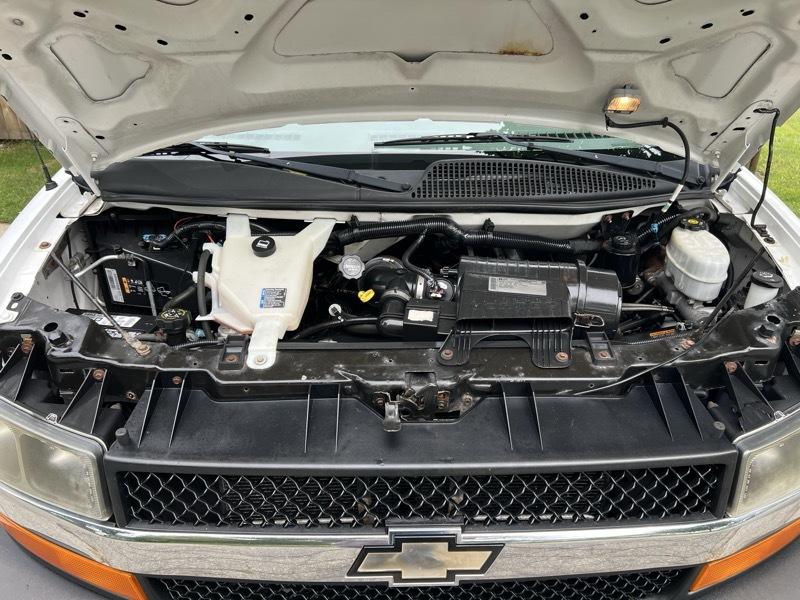 Chevrolet Express  2013