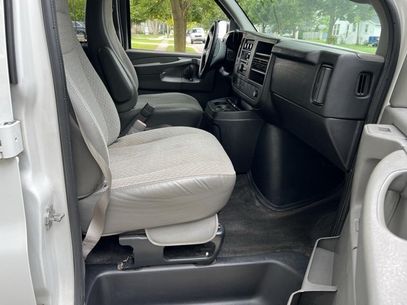 Chevrolet Express  2013