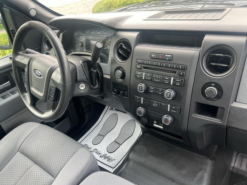 Ford F-150 XL SuperCab 8-ft. Bed 4WD 2014