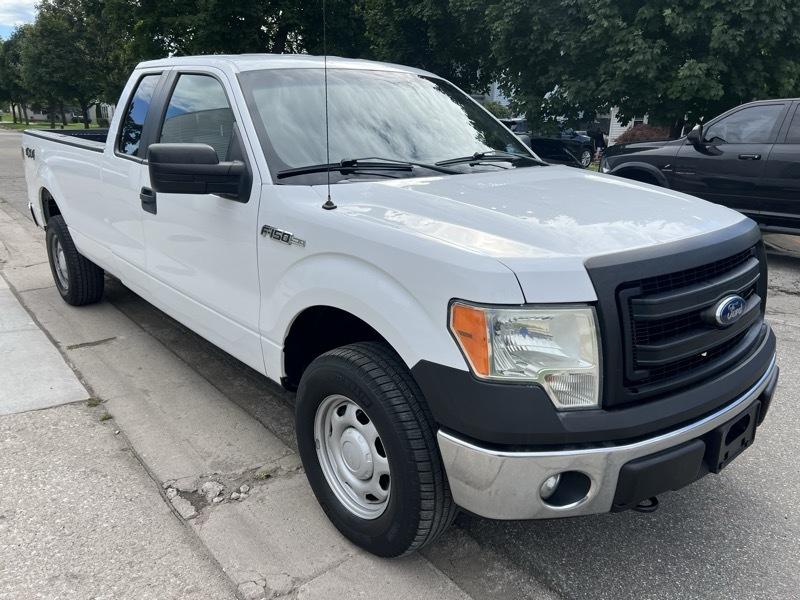 Ford F-150 XL SuperCab 8-ft. Bed 4WD 2014
