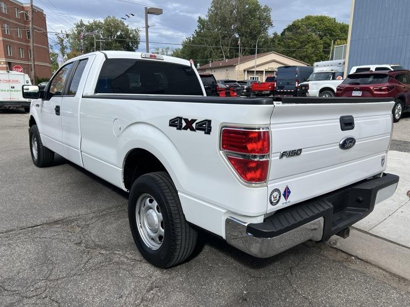 Ford F-150 XL SuperCab 8-ft. Bed 4WD 2014