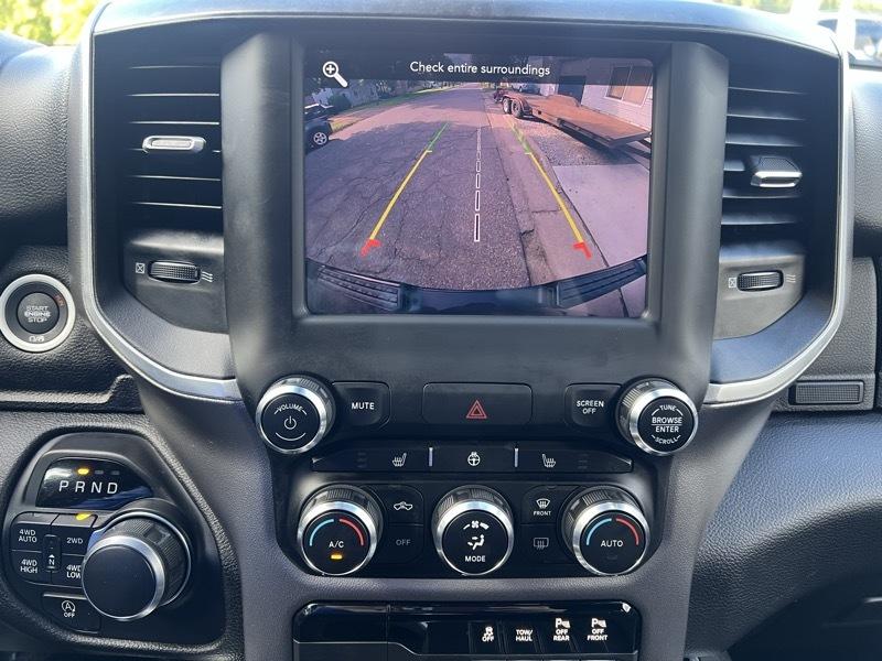 RAM 1500 Big Horn Crew Cab SWB 4WD 2019