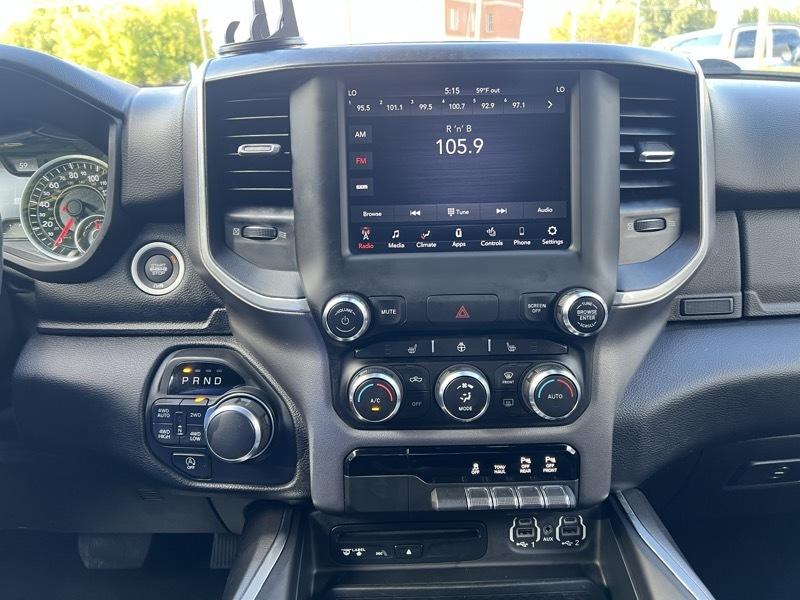 RAM 1500 Big Horn Crew Cab SWB 4WD 2019