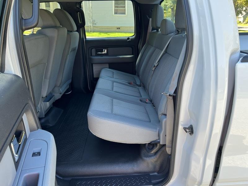 Ford F-150 XL SuperCrew 5.5-ft. Bed 2WD 2013