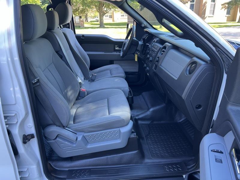 Ford F-150 XL SuperCrew 5.5-ft. Bed 2WD 2013