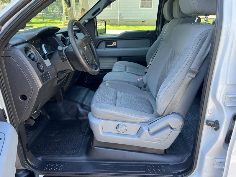 Ford F-150 XL SuperCrew 5.5-ft. Bed 2WD 2013