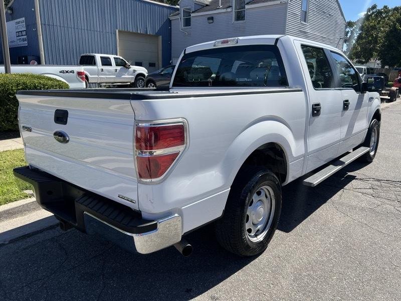 Ford F-150 XL SuperCrew 5.5-ft. Bed 2WD 2013