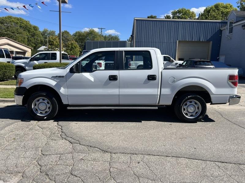 Ford F-150 XL SuperCrew 5.5-ft. Bed 2WD 2013