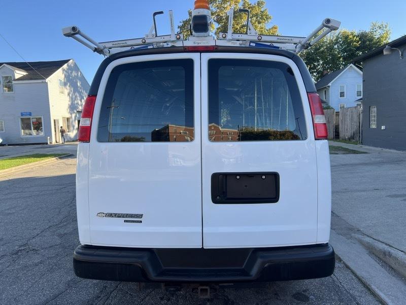 Chevrolet Express 2500 Cargo FFV 2015
