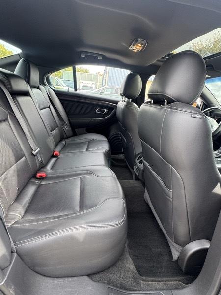 Ford Taurus Limited AWD 2018