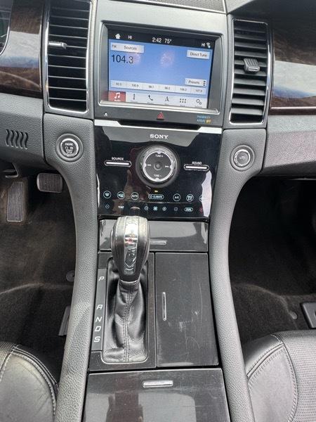 Ford Taurus Limited AWD 2018