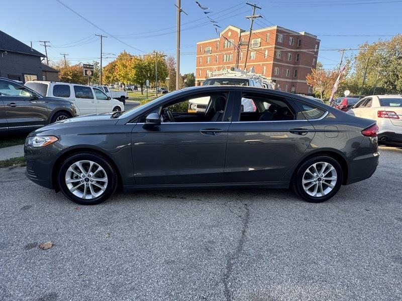 Ford Fusion SE 2020
