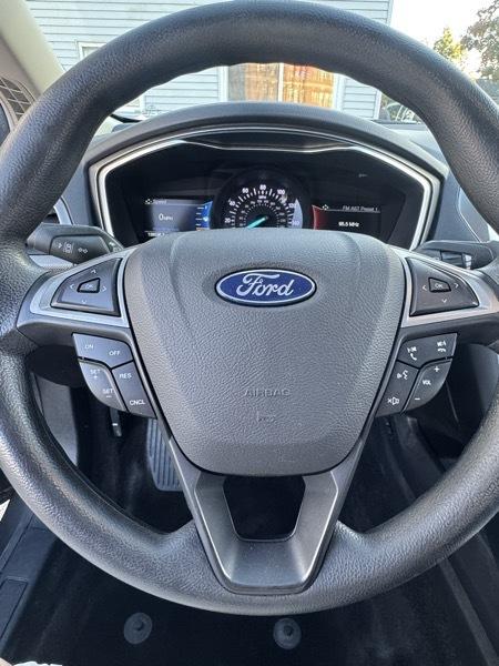 Ford Fusion SE 2020