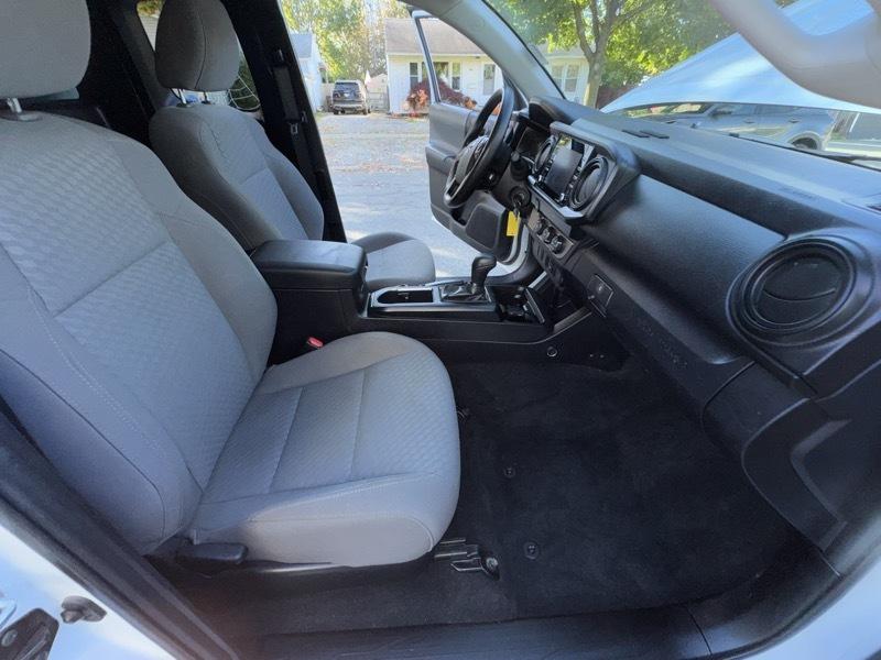 Toyota Tacoma SR5 Access Cab I4 6AT 2WD 2023