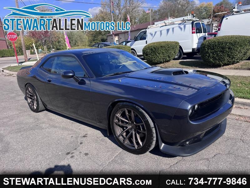 Dodge Challenger R/T 392 Scat Pack Shaker RWD 2016