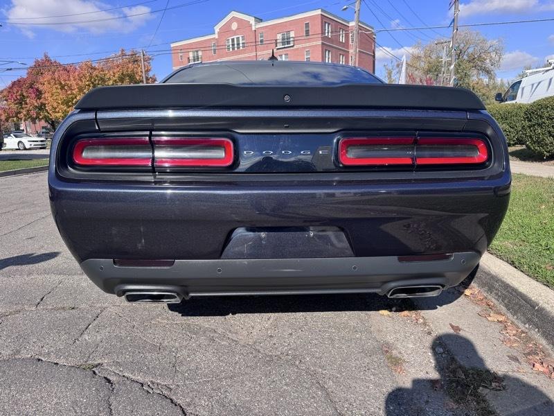 Dodge Challenger R/T 392 Scat Pack Shaker RWD 2016