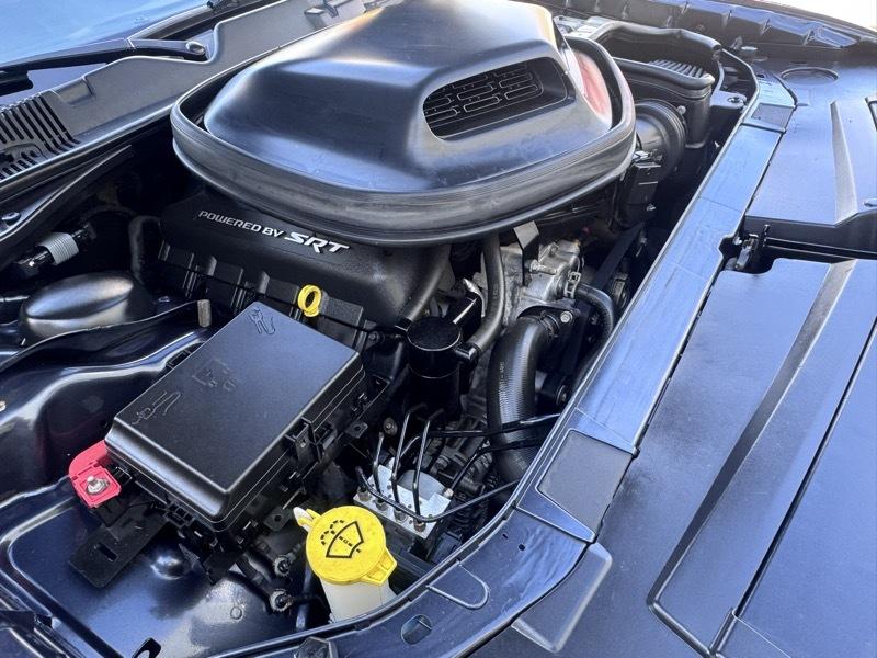 Dodge Challenger R/T 392 Scat Pack Shaker RWD 2016