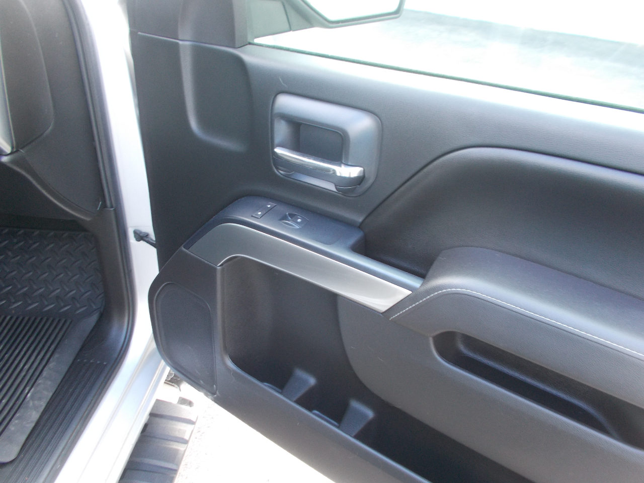 Chevrolet Silverado 1500 LT Double Cab 4WD 2017 Chevrolet Silverado 1500 LT Double Cab 4WD 2017