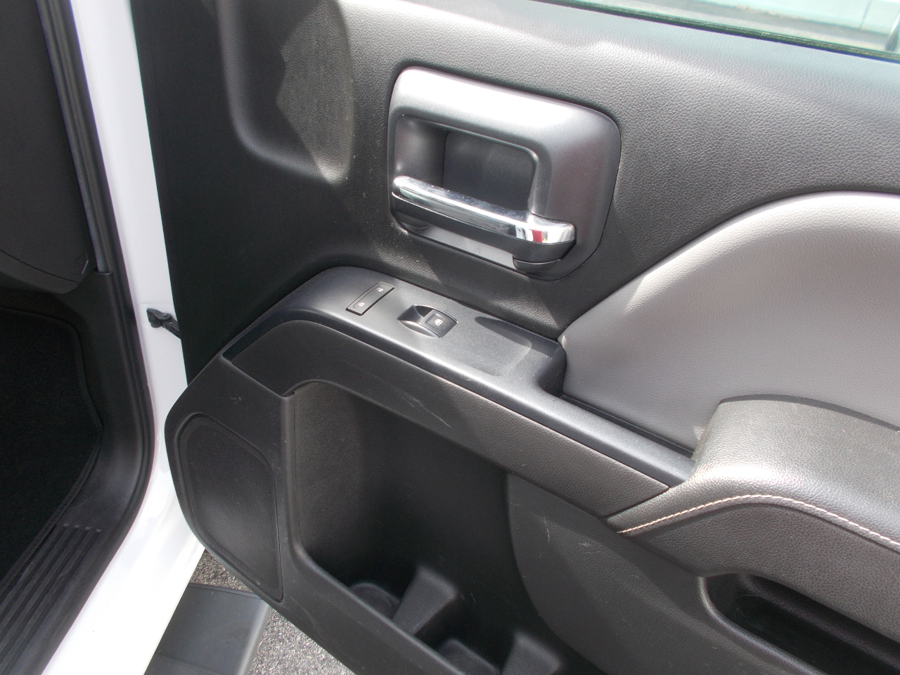 2015 Gmc Sierra 1500 Base photo 18