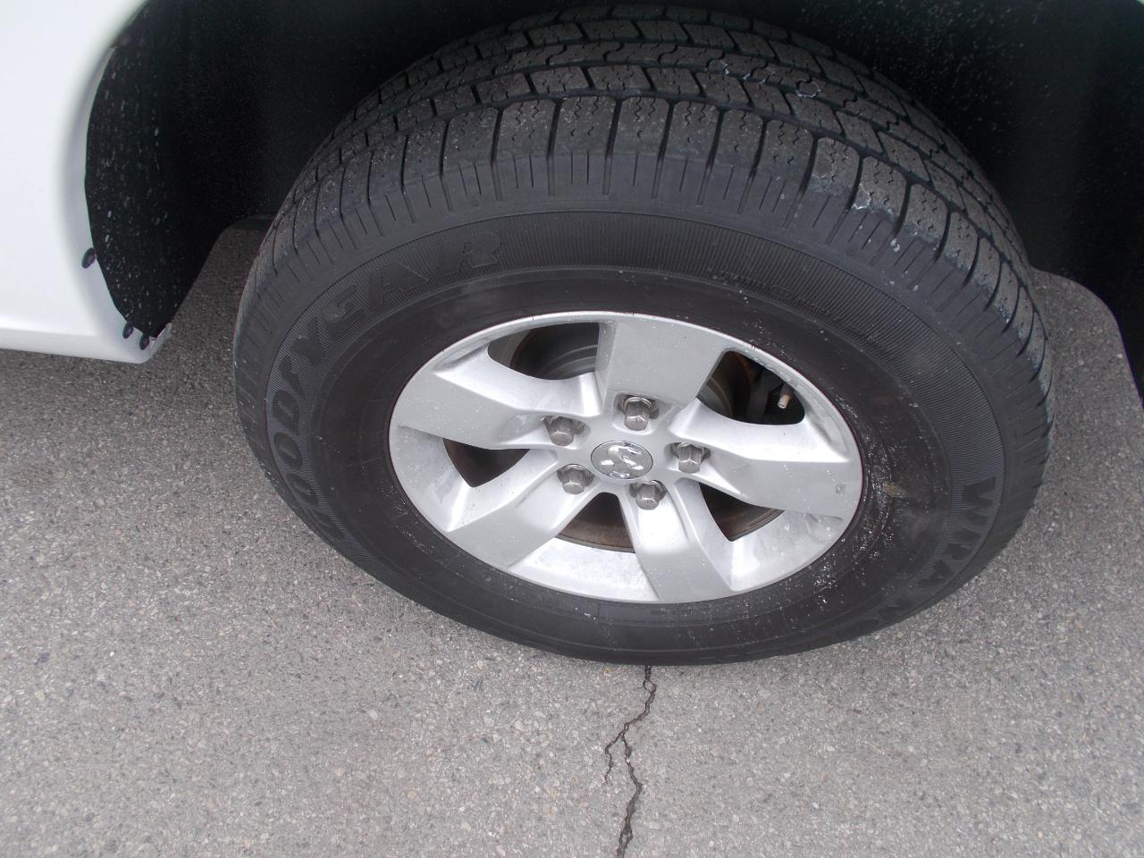 RAM 1500 Classic Tradesman Regular Cab SWB 4WD 2022