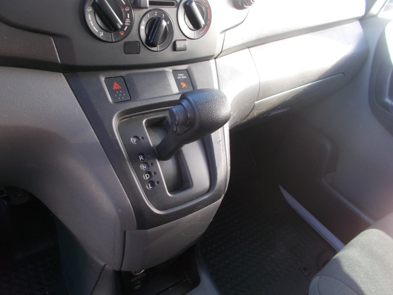 Nissan NV200 SV 2018