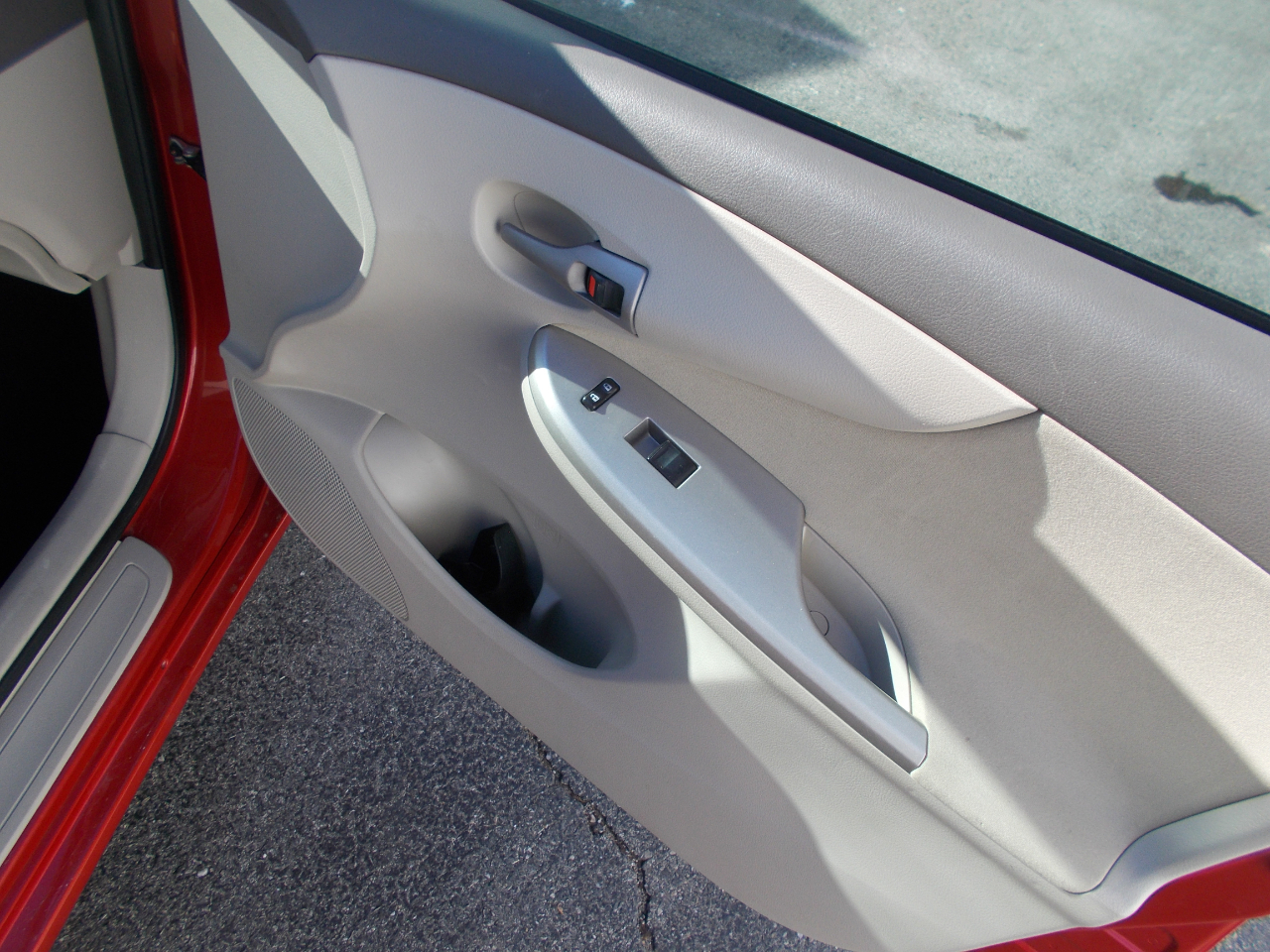 Toyota Corolla  2010