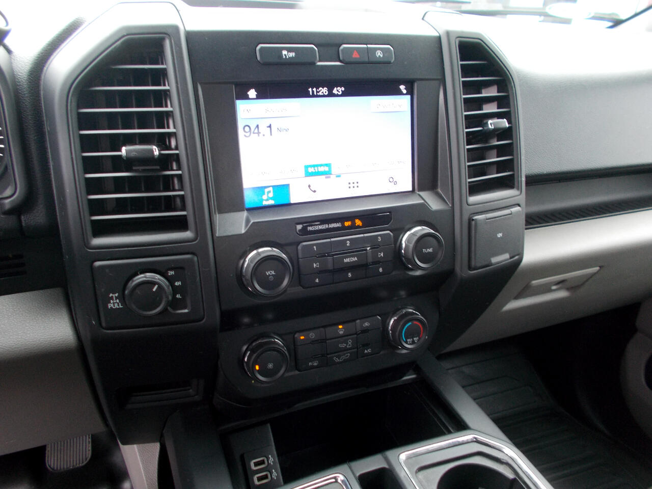 Ford F-150 STX SuperCab 6.5-ft. Bed 4WD 2019