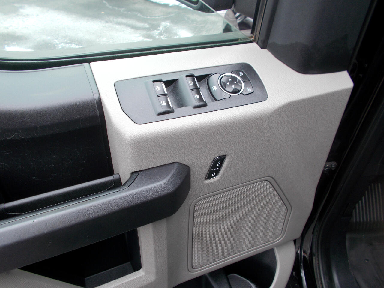 Ford F-150 STX SuperCab 6.5-ft. Bed 4WD 2019