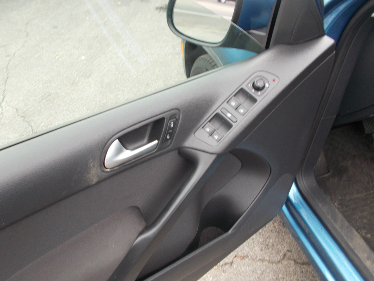 Volkswagen Tiguan S 4Motion 2017